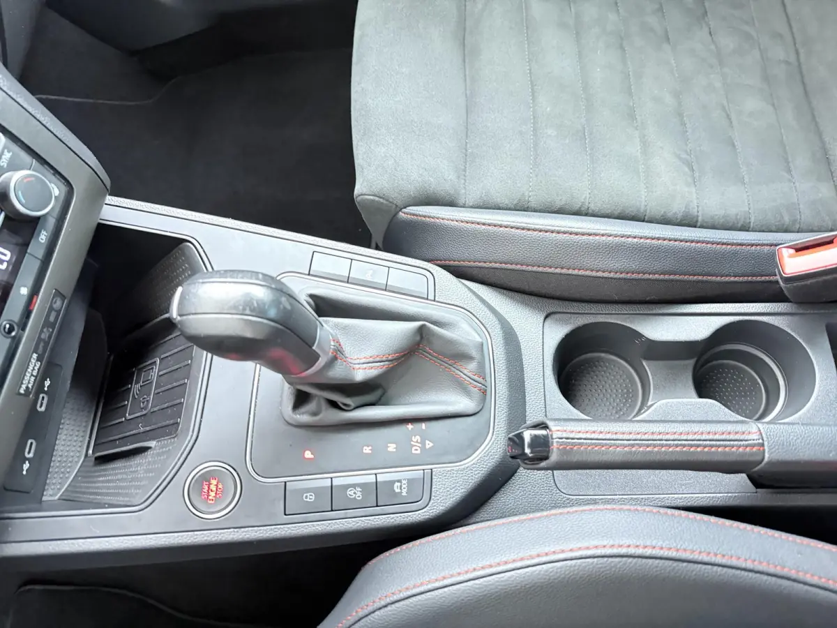 1.0 EcoTSI FR Plus | Automaat | Apple CarPlay | Achteruitrijcamera |