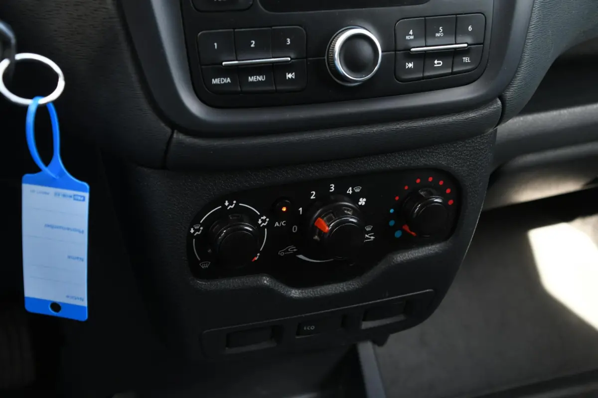 1.3 TCe 100 Access AIRCO | ELEKT RAMEN