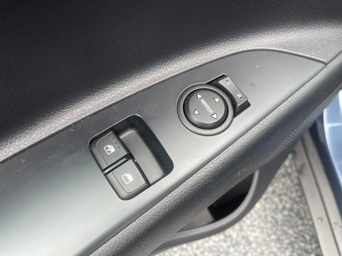 1.0 T-GDi Dynamic-line 100PK CRUISE CONTROL| CAMERA ACHTER| PARKEERSENSOR ACHTER| APPLE CARPLAY/ANDROID AUTO| DAB