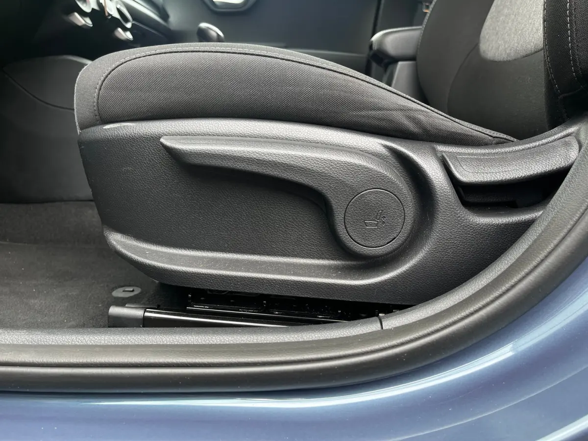 1.0 T-GDi Dynamic-line 100PK CRUISE CONTROL| CAMERA ACHTER| PARKEERSENSOR ACHTER| APPLE CARPLAY/ANDROID AUTO| DAB