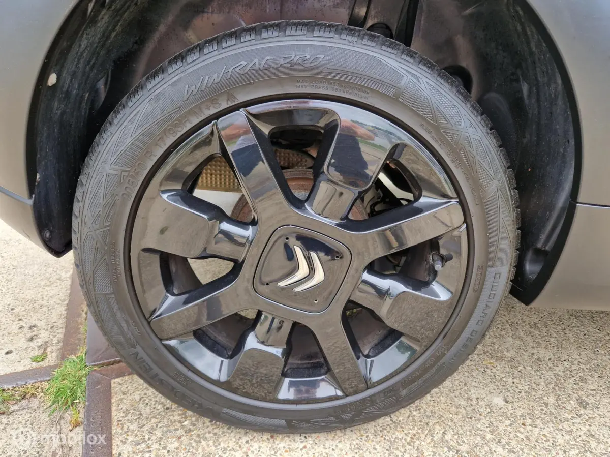 1.2 PureTech S&S Shine 91.588 km