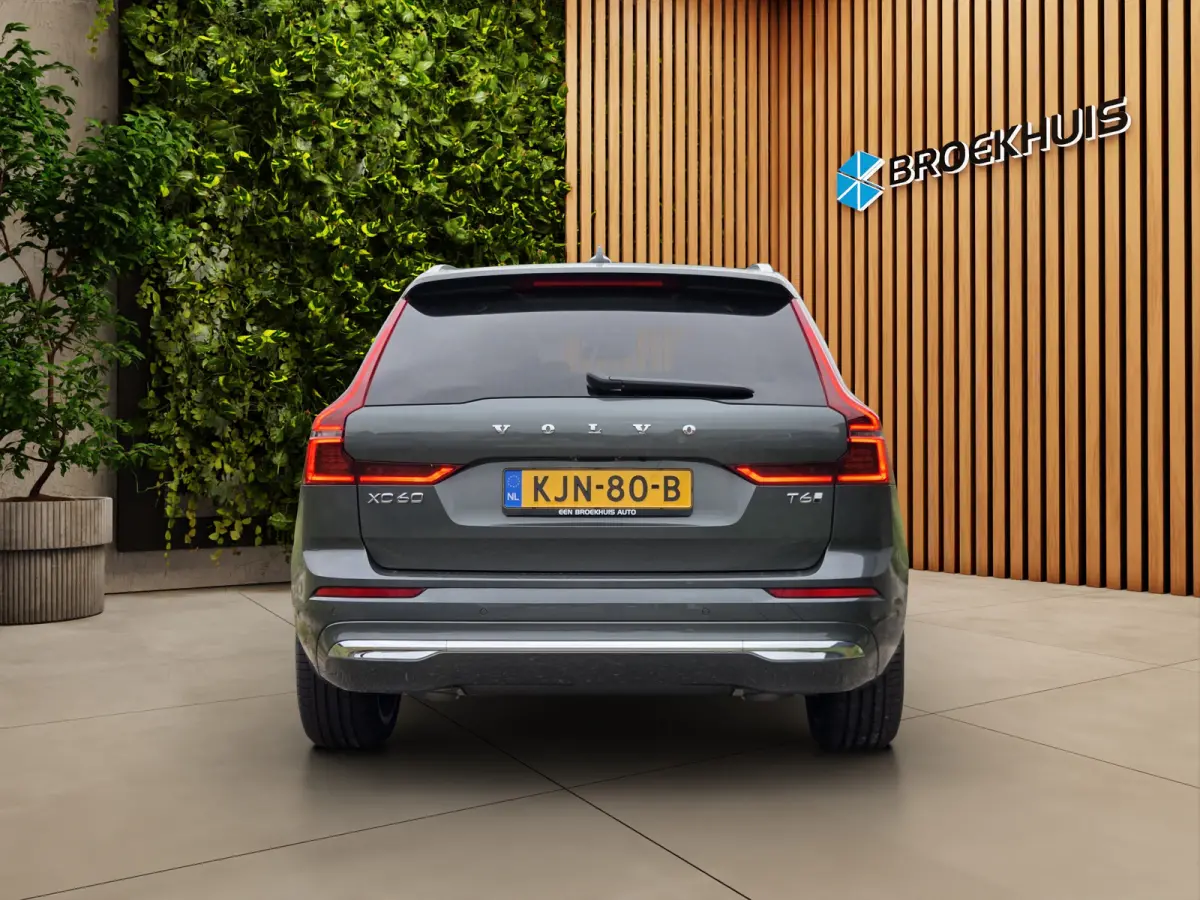 2.0 T6 Plug-in hybrid AWD Plus Bright | Luchtvering | Stoelventilatie | Pano | 360 Cam | HUD