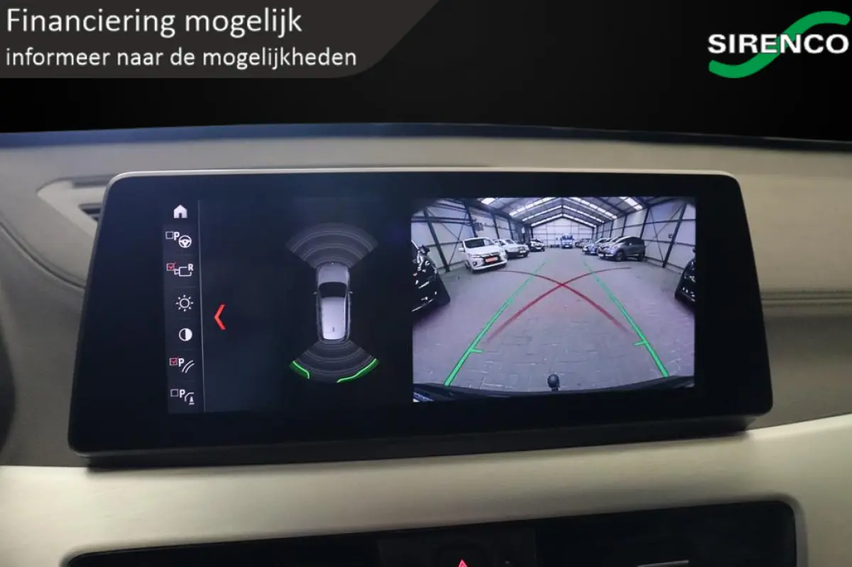 xDrive25e High Executive | full led | panodak | trekhaak | stoel + stuur verwarming | hud | dab | leder sportzetels | phev |