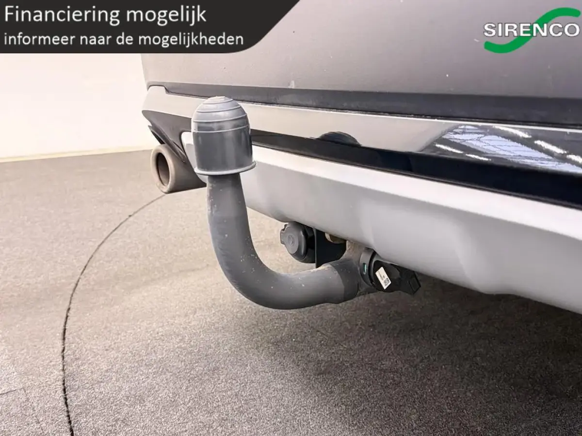 xDrive25e High Executive | full led | panodak | trekhaak | stoel + stuur verwarming | hud | dab | leder sportzetels | phev |