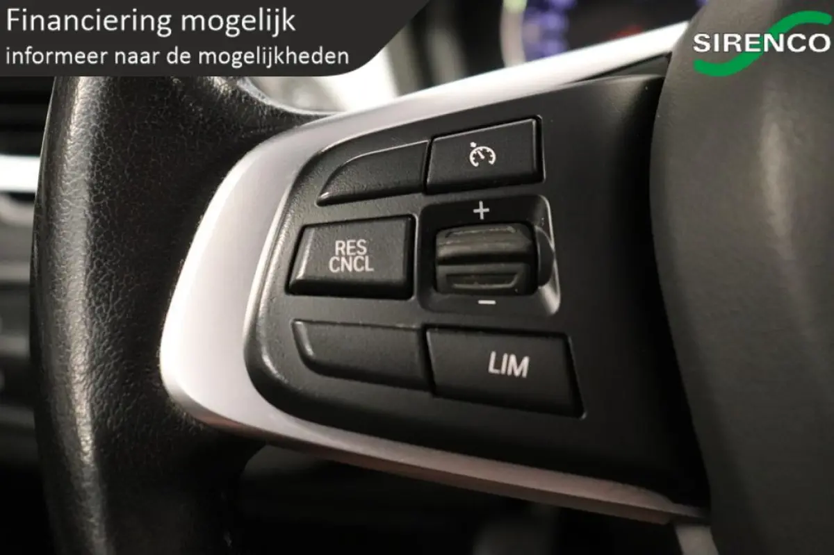 xDrive25e High Executive | full led | panodak | trekhaak | stoel + stuur verwarming | hud | dab | leder sportzetels | phev |