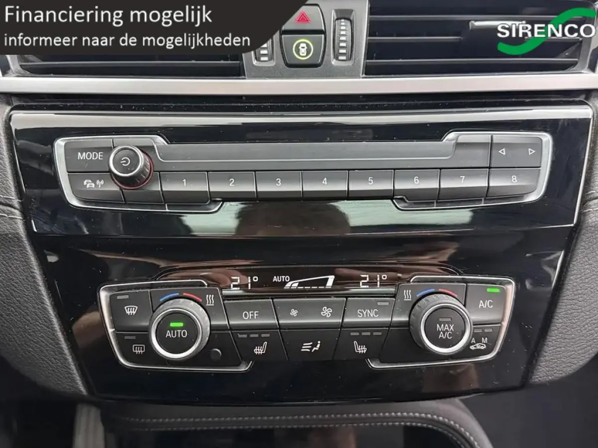 xDrive25e High Executive | full led | panodak | trekhaak | stoel + stuur verwarming | hud | dab | leder sportzetels | phev |