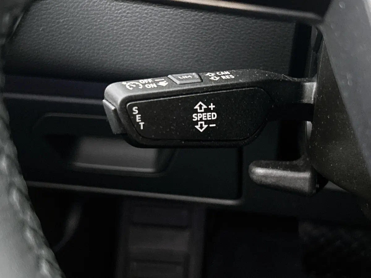 50 TFSI e quattro Advanced edition | Cruise control | Climate control | Navigatie | Elektr. verstelbare bestuurdersstoel met geheugen | Smartphone interface | Alarm Klasse III | Ledkoplampen