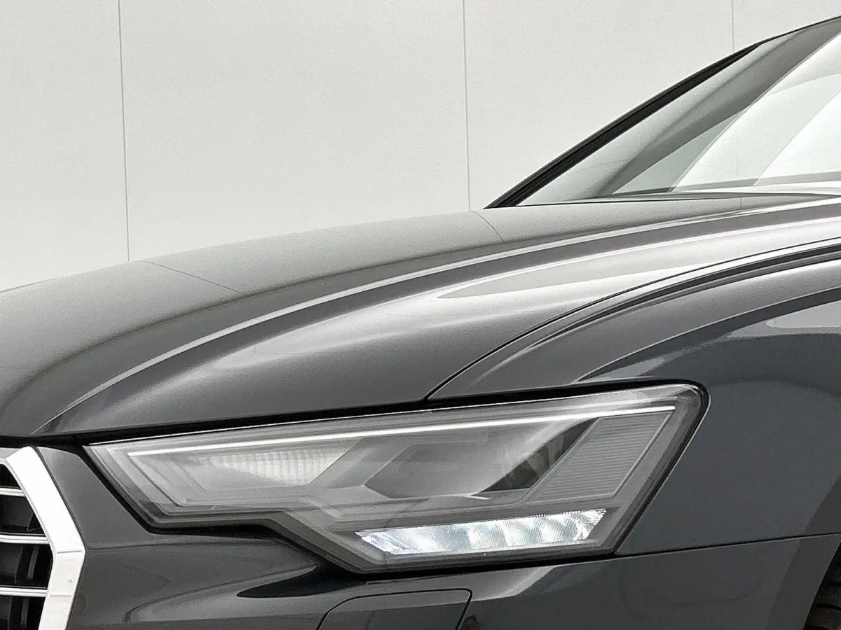 50 TFSI e quattro Advanced edition | Cruise control | Climate control | Navigatie | Elektr. verstelbare bestuurdersstoel met geheugen | Smartphone interface | Alarm Klasse III | Ledkoplampen