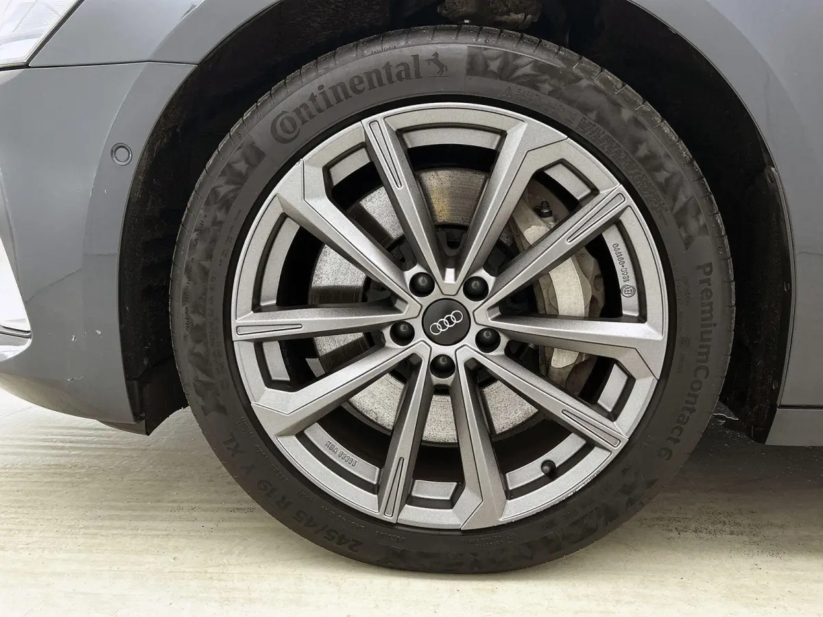 50 TFSI e quattro Advanced edition | Cruise control | Climate control | Navigatie | Elektr. verstelbare bestuurdersstoel met geheugen | Smartphone interface | Alarm Klasse III | Ledkoplampen