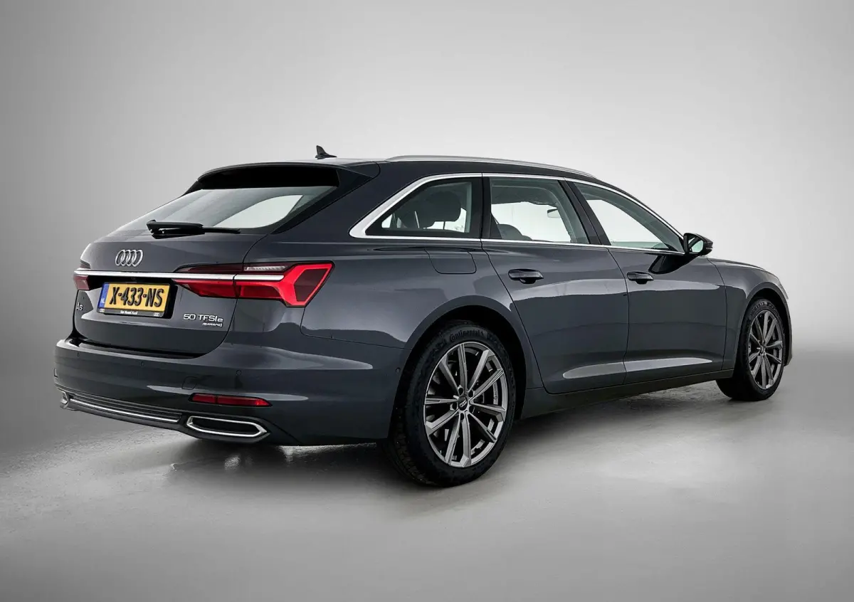 50 TFSI e quattro Advanced edition | Cruise control | Climate control | Navigatie | Elektr. verstelbare bestuurdersstoel met geheugen | Smartphone interface | Alarm Klasse III | Ledkoplampen