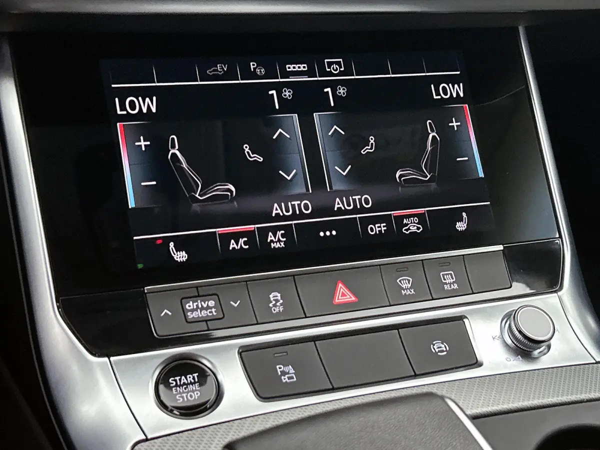 50 TFSI e quattro Advanced edition | Cruise control | Climate control | Navigatie | Elektr. verstelbare bestuurdersstoel met geheugen | Smartphone interface | Alarm Klasse III | Ledkoplampen