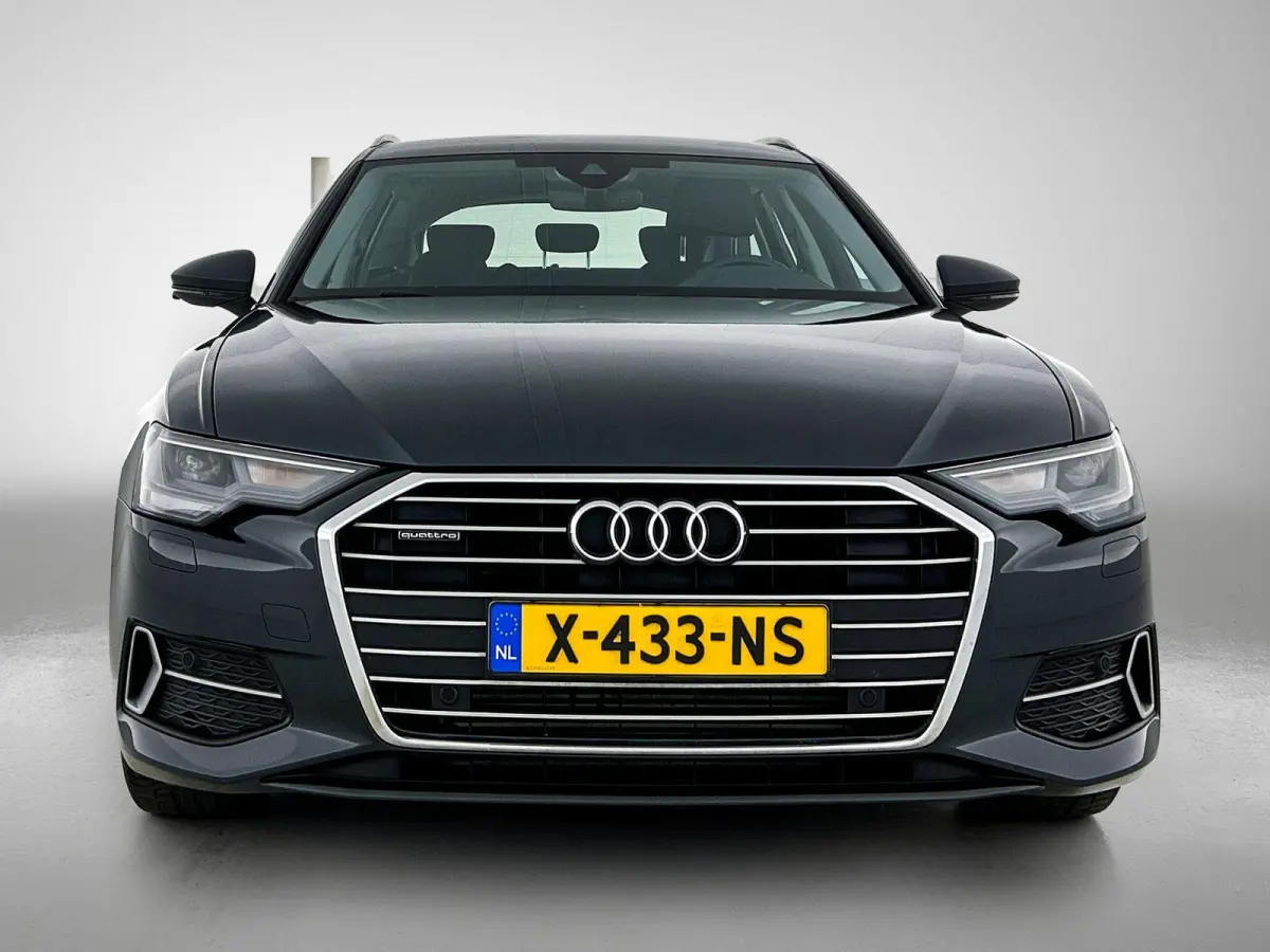 50 TFSI e quattro Advanced edition | Cruise control | Climate control | Navigatie | Elektr. verstelbare bestuurdersstoel met geheugen | Smartphone interface | Alarm Klasse III | Ledkoplampen