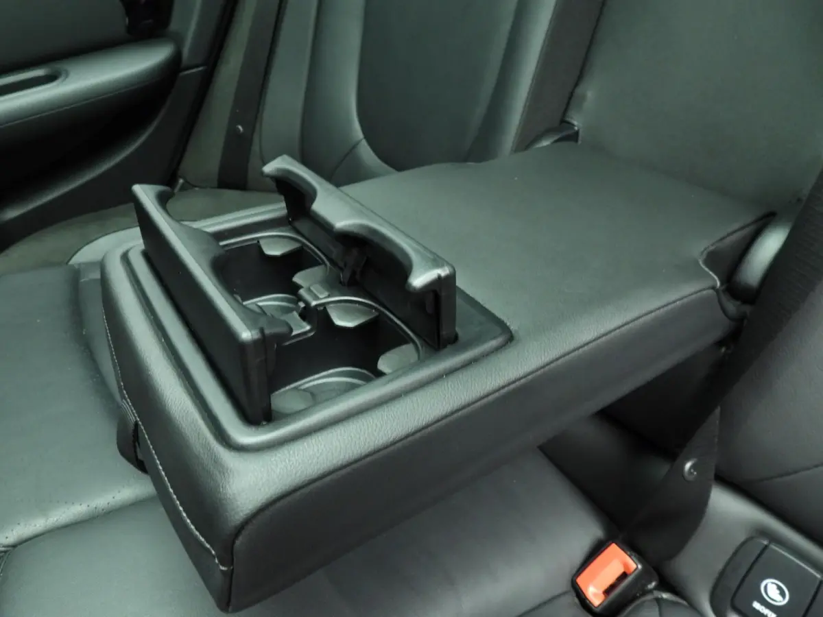 1.5 Cooper | LED | Leder | Navigatie | Panoramadak | Sportstoelen | Stoelverwarming | DAB | Alu 17 inch