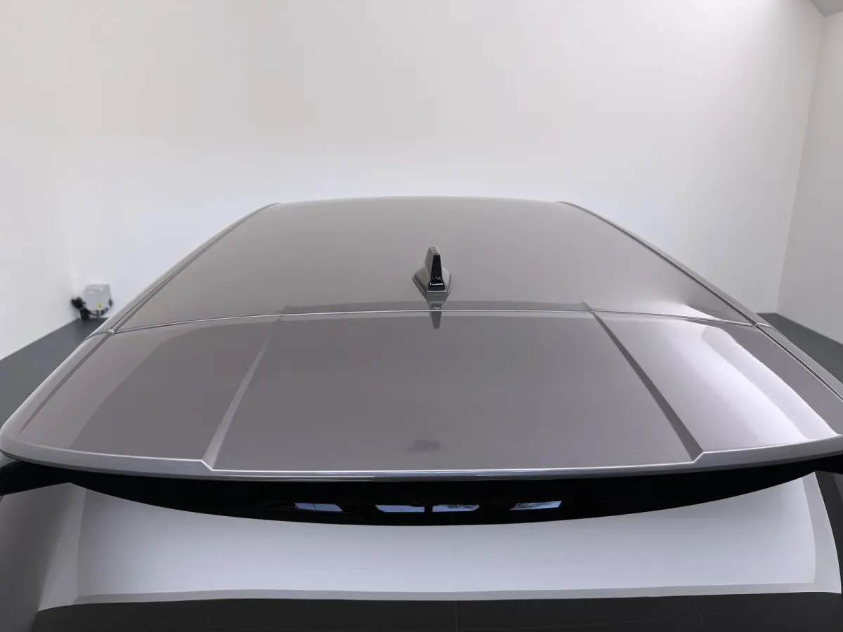 1.8 HEV Intense+ | €3.000 Korting | Adaptieve cruise | Stoel/Stuur en vooruit verwarming | MI-PILOT | Sfeerverlichting | 18-inch lichtmetalen velgen | LED-koplampen | Apple carplay/Android