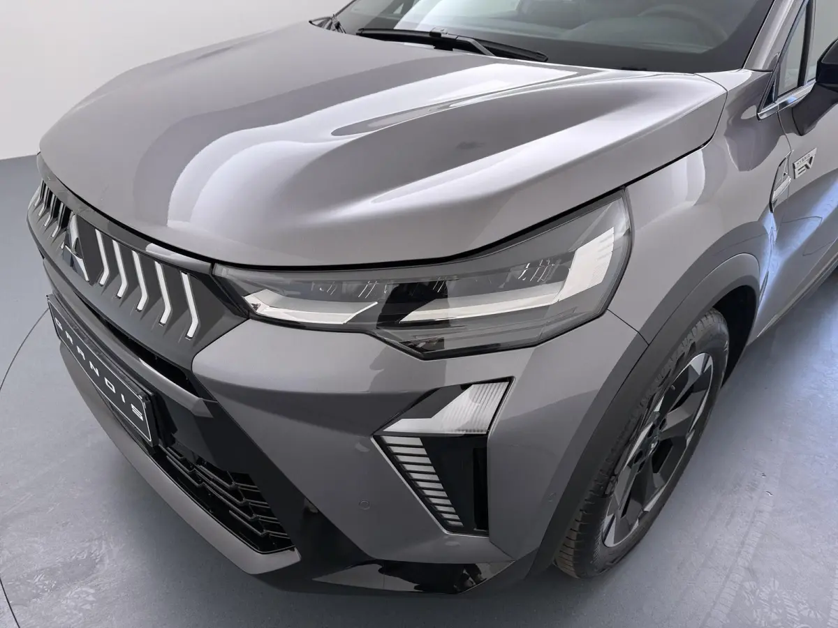 1.8 HEV Intense+ | €3.000 Korting | Adaptieve cruise | Stoel/Stuur en vooruit verwarming | MI-PILOT | Sfeerverlichting | 18-inch lichtmetalen velgen | LED-koplampen | Apple carplay/Android