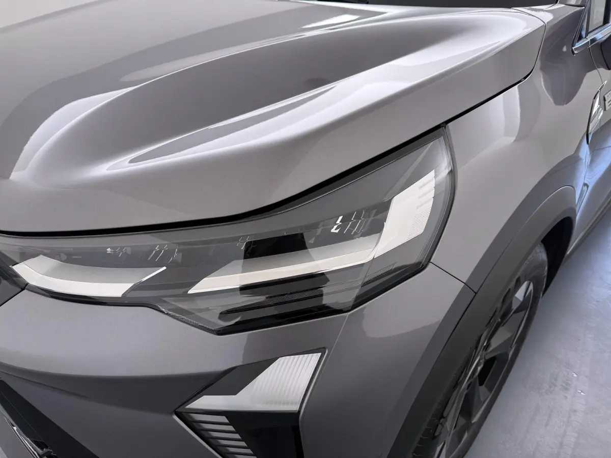 1.8 HEV Intense+ | €3.000 Korting | Adaptieve cruise | Stoel/Stuur en vooruit verwarming | MI-PILOT | Sfeerverlichting | 18-inch lichtmetalen velgen | LED-koplampen | Apple carplay/Android