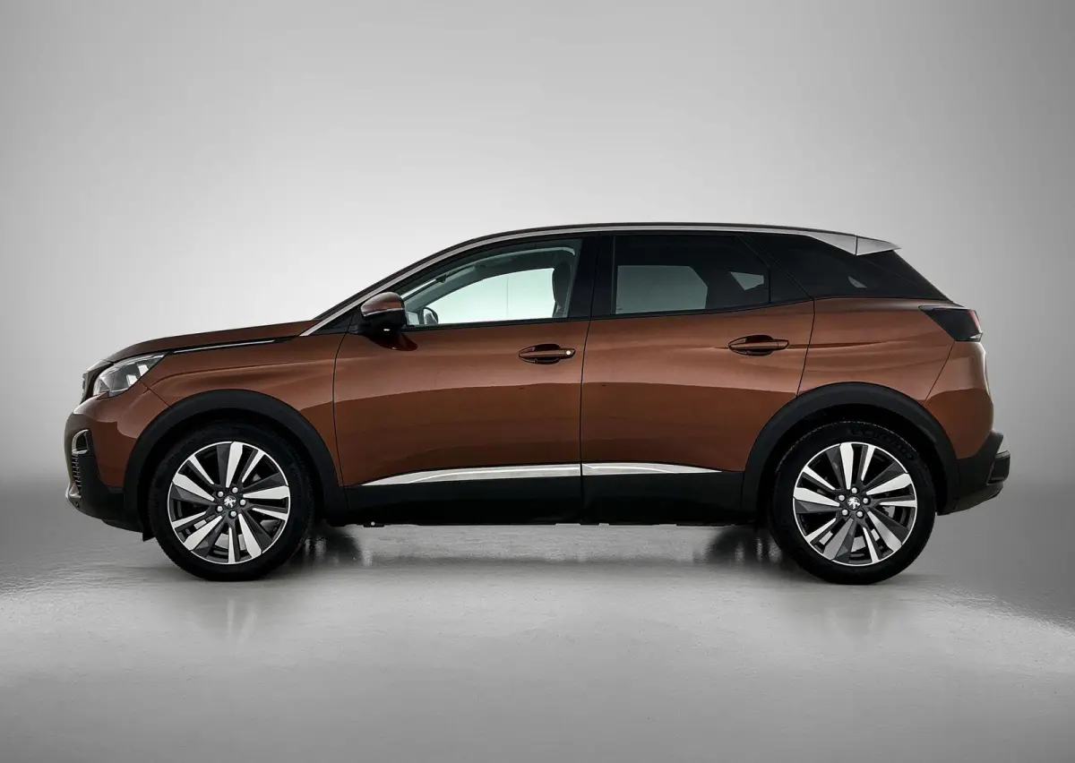 1.2 130pk Allure | Trekhaak | Navigatie | Climate Control | Cruise Control | 19"LMV | Camera | Apple Carplay/Android Auto |