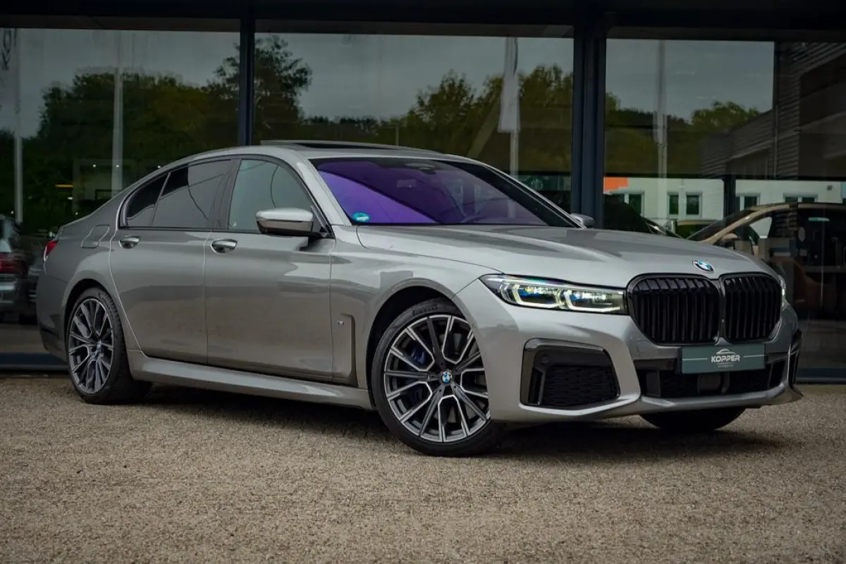 745e High Executive / M-Sport / Schuifdak / Massage / Co-Pilot / Bowers&Wilkins / Alcantara Hemel / Laser