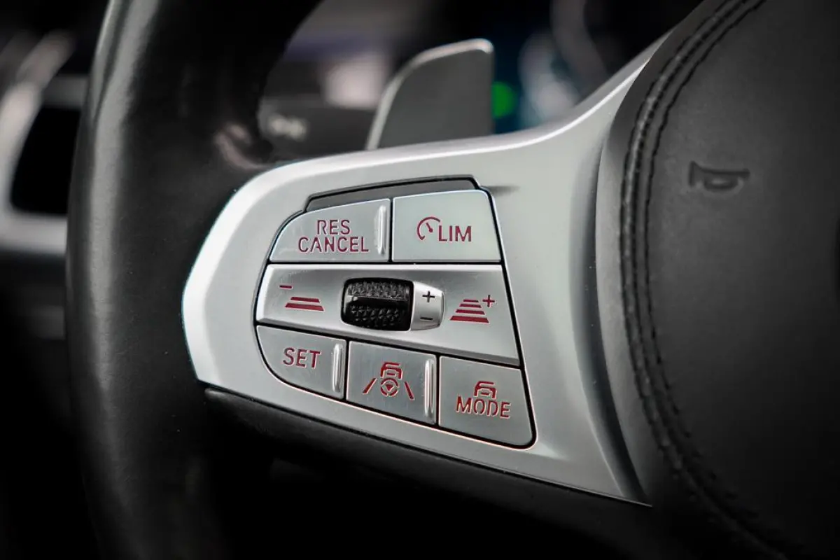 745e High Executive / M-Sport / Schuifdak / Massage / Co-Pilot / Bowers&Wilkins / Alcantara Hemel / Laser