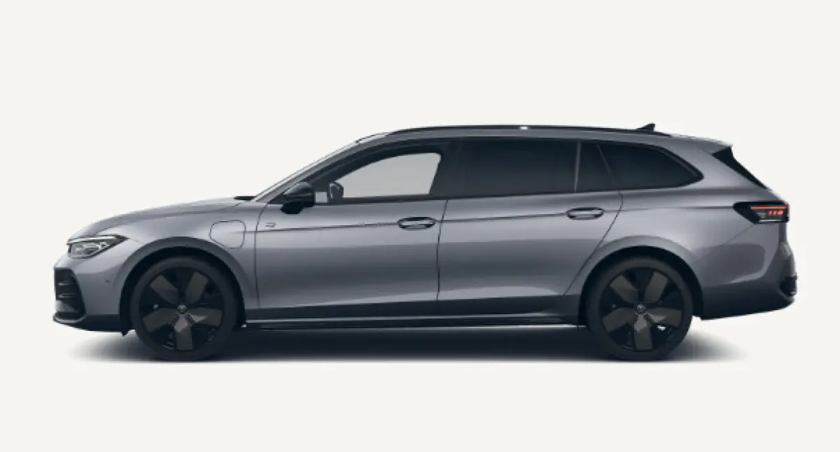 1.5 eHybrid R-Line Edition 272 PK Plug in hybride | #AD | Trekhaak | 2000 kg trekgewicht | Black Style plus | Harman Kardon geluidssysteem | 360 Camera | Dodehoeksensoren | Alcantara dakheme