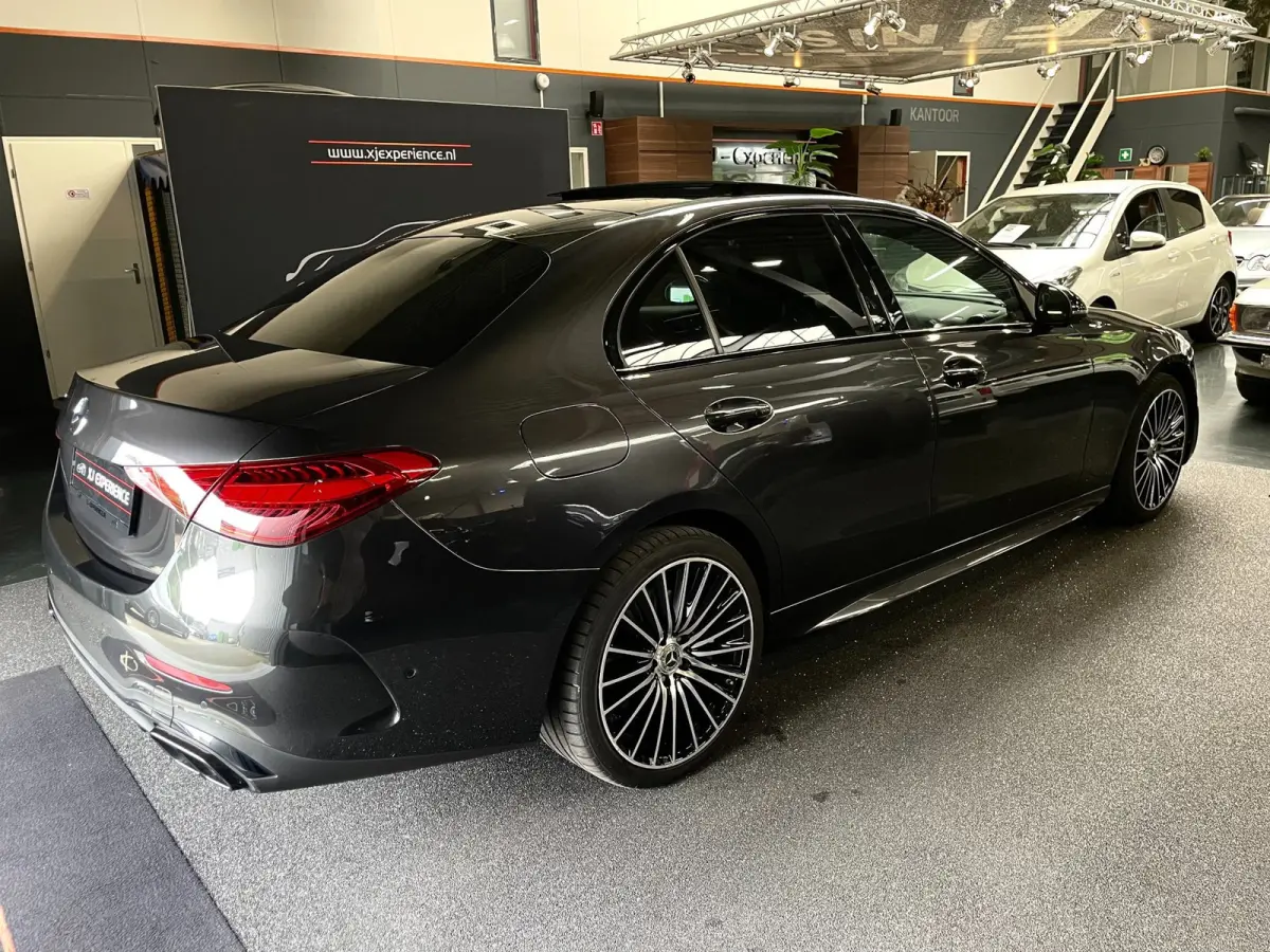 300 e AMG-LINE PANO Burmester 313 PK