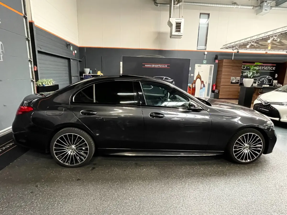 300 e AMG-LINE PANO Burmester 313 PK