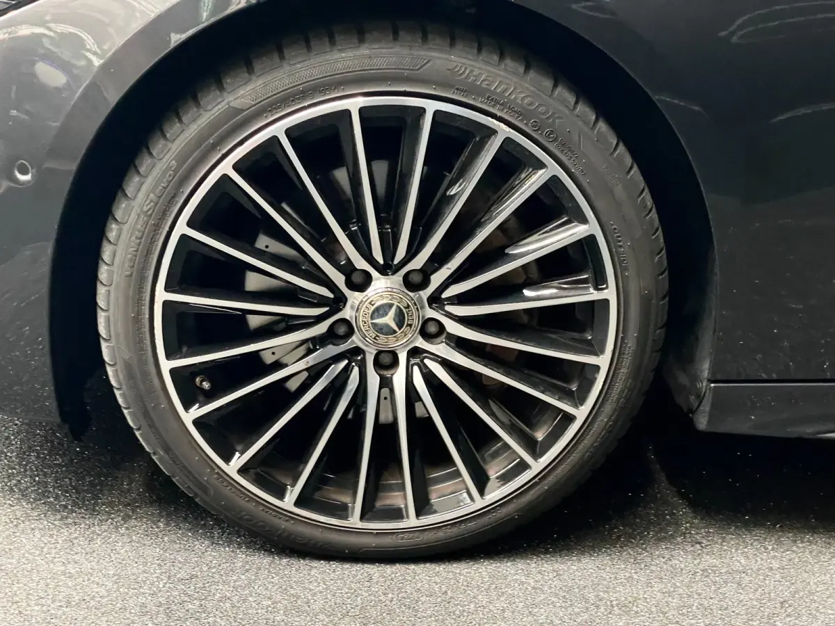 300 e AMG-LINE PANO Burmester 313 PK