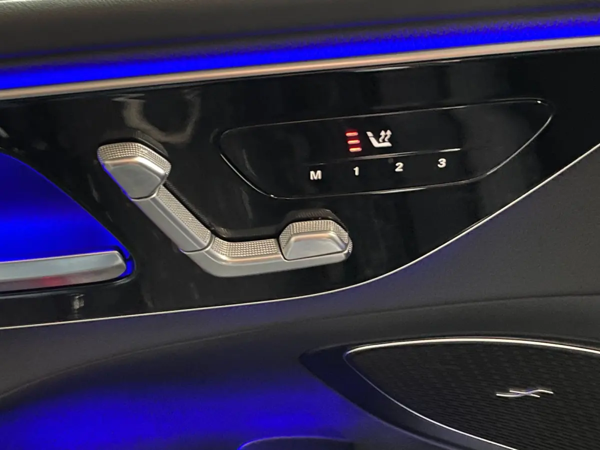 300 e AMG-LINE PANO Burmester 313 PK