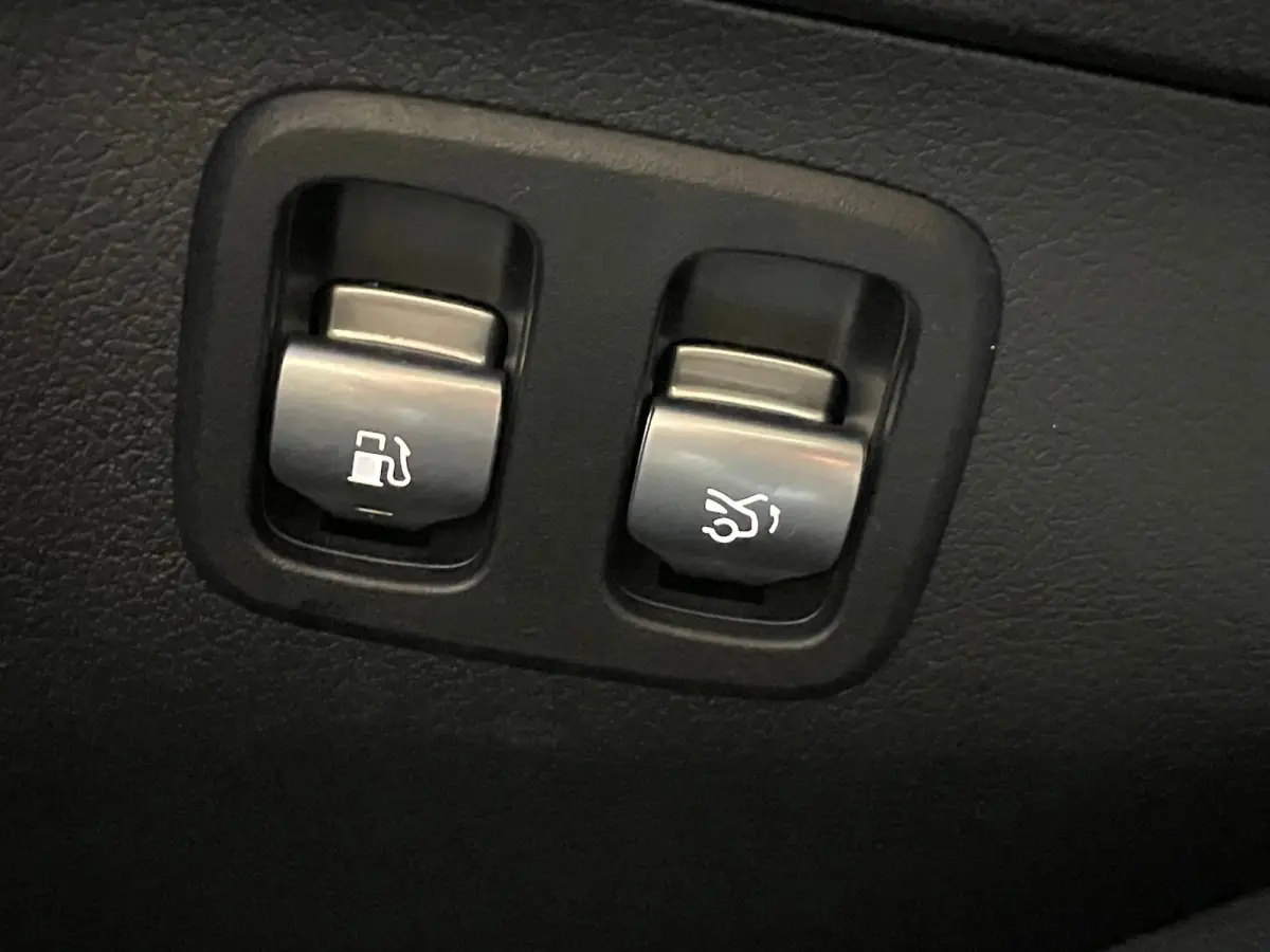 300 e AMG-LINE PANO Burmester 313 PK