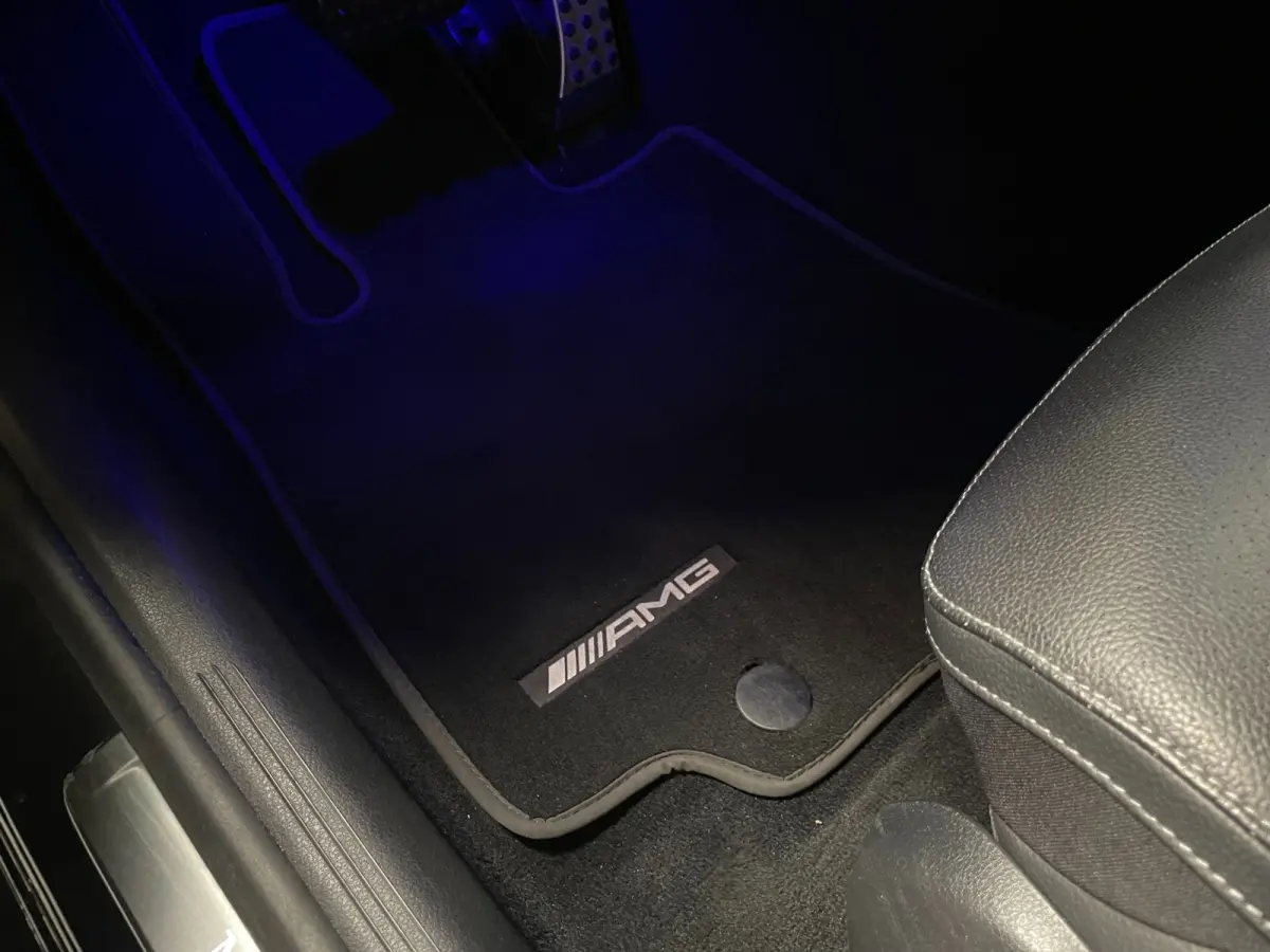 300 e AMG-LINE PANO Burmester 313 PK