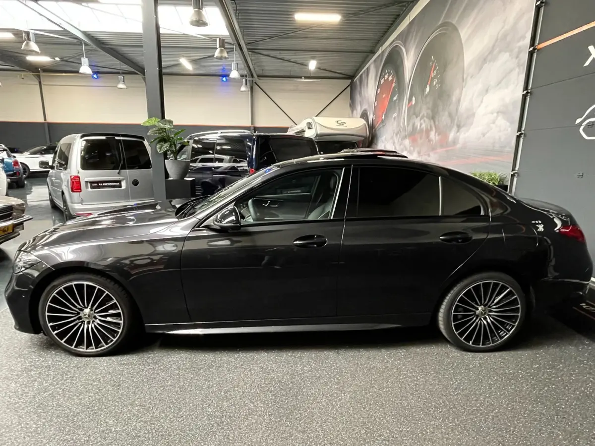 300 e AMG-LINE PANO Burmester 313 PK