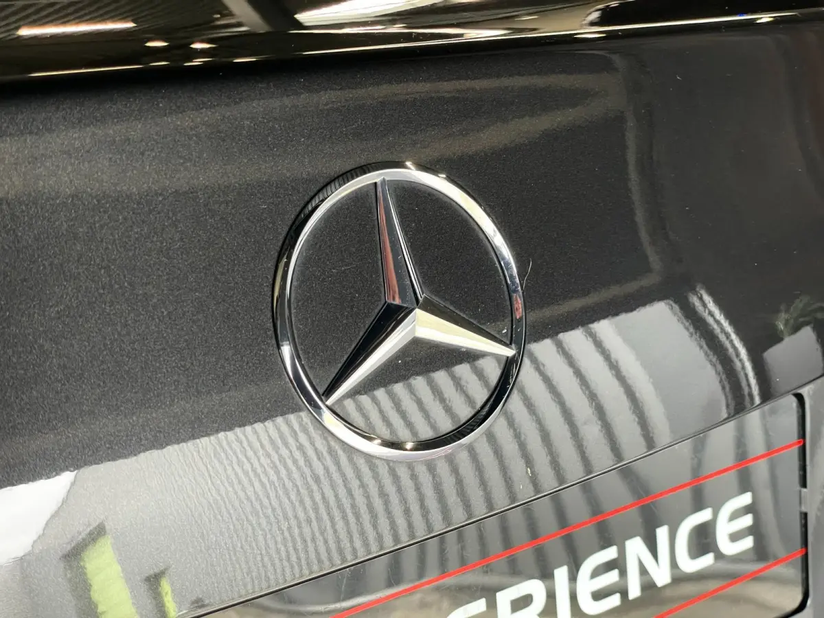 300 e AMG-LINE PANO Burmester 313 PK