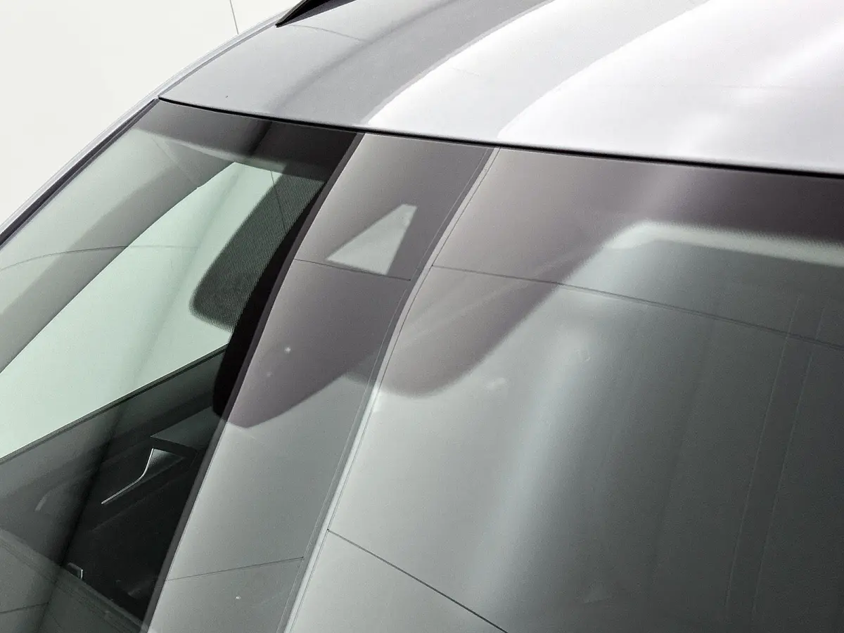 1.0 TSI Life | 110 PK | | Airco | Adaptive Cruise Control | Lane Assist | Parkeersensoren | Apple Carplay / Android Auto |