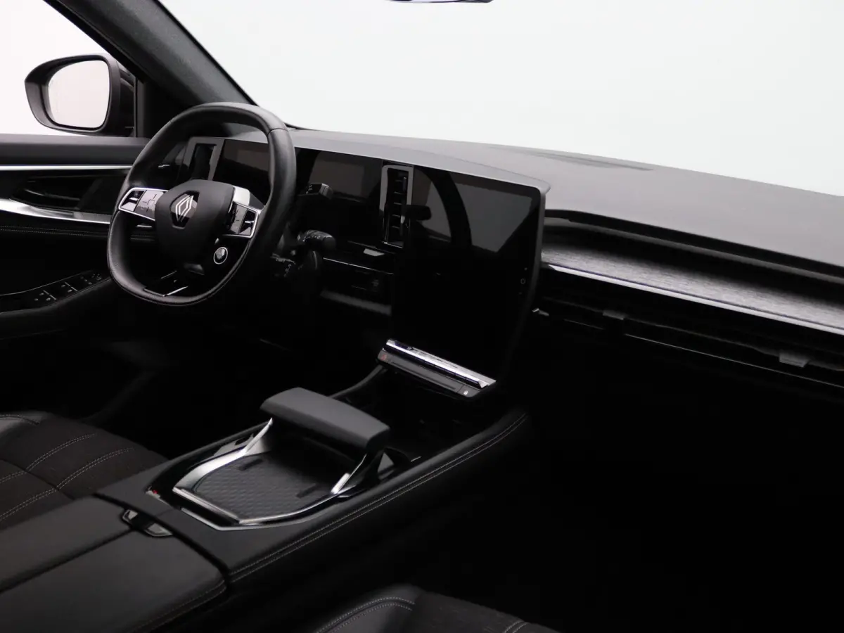 200pk E-Tech full hybrid techno Apple Carplay/Android Auto | Trekhaak elektrisch.