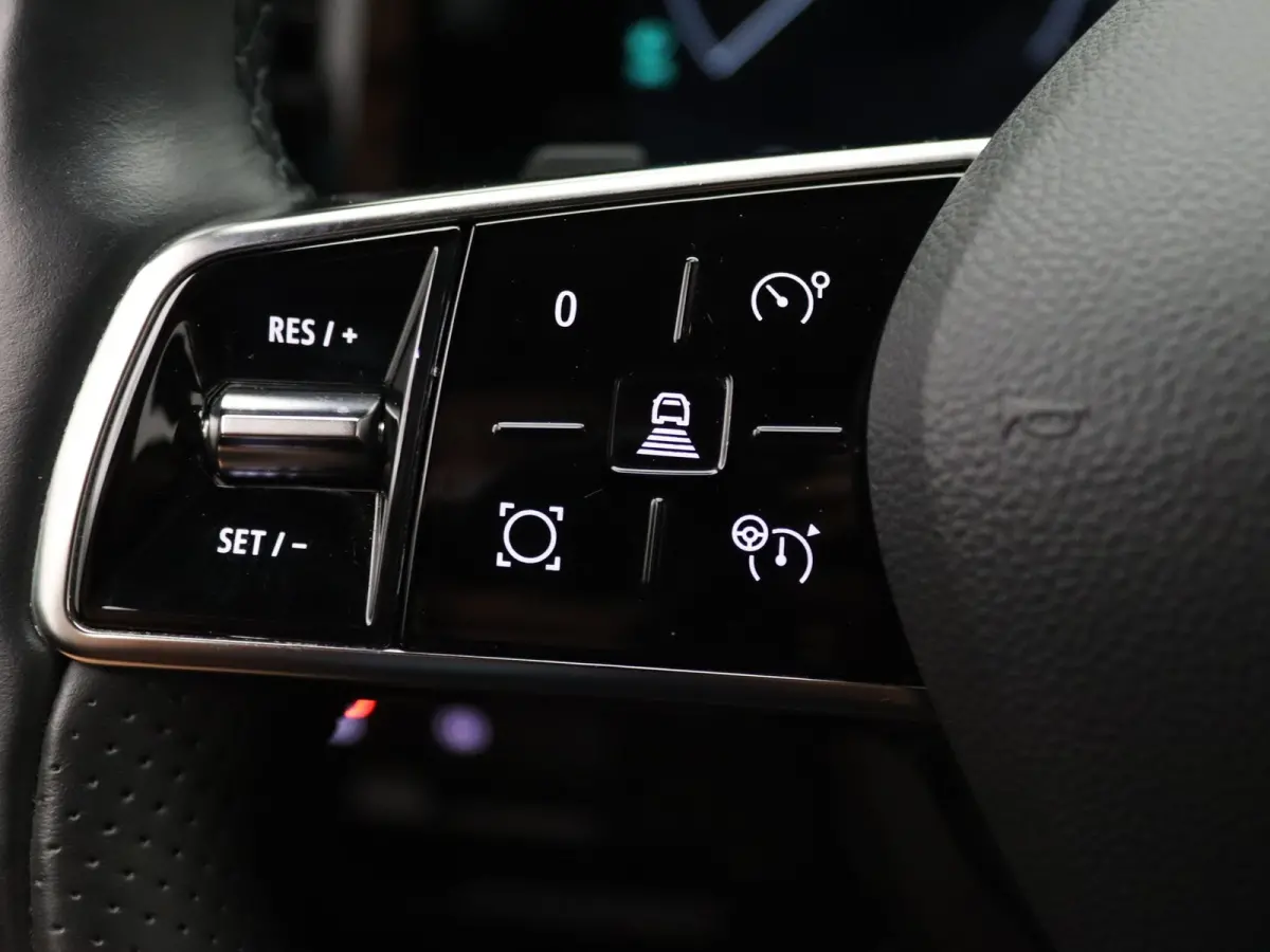 200pk E-Tech full hybrid techno Apple Carplay/Android Auto | Trekhaak elektrisch.