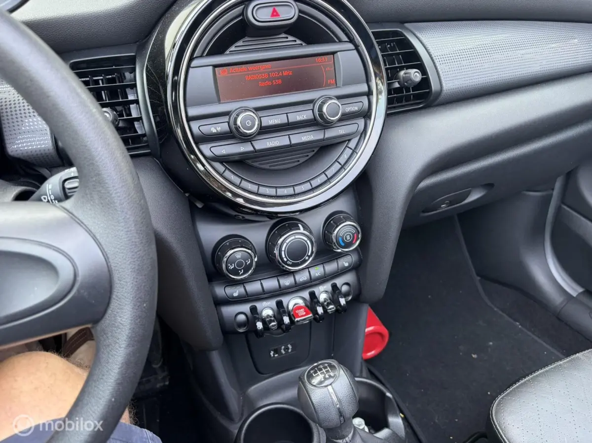 1.5 Leder/Alcantara / LM / PDC / 38.982 KM 1e eig.