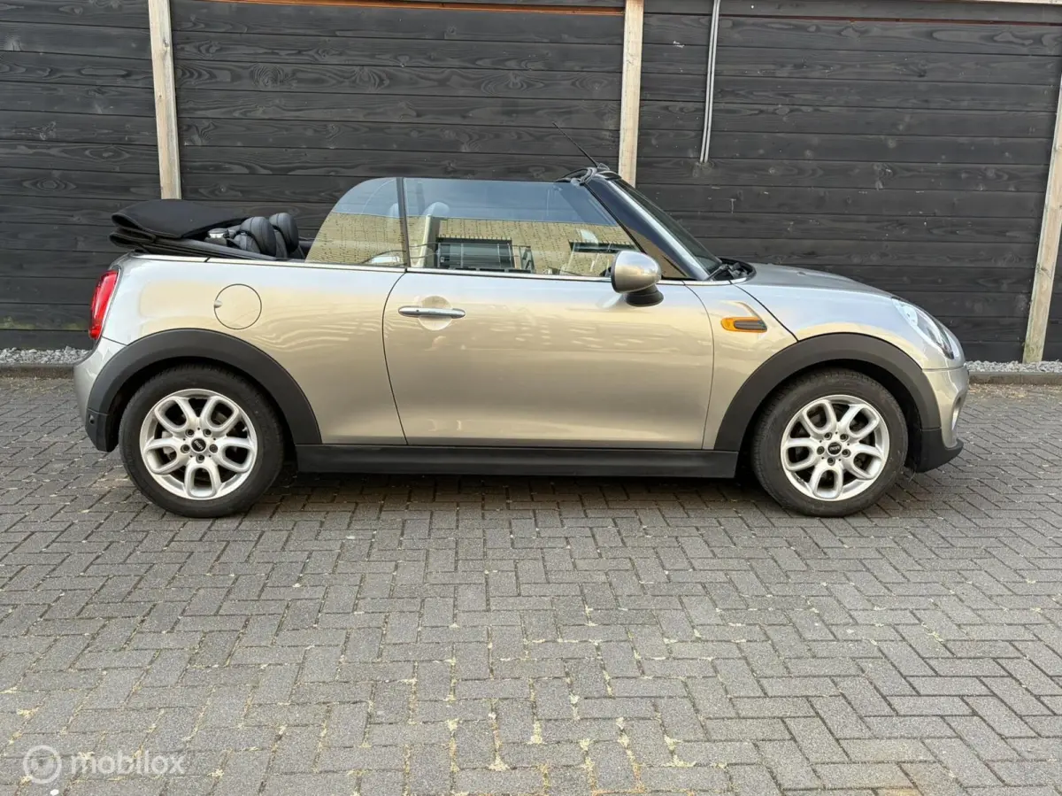 1.5 Leder/Alcantara / LM / PDC / 38.982 KM 1e eig.
