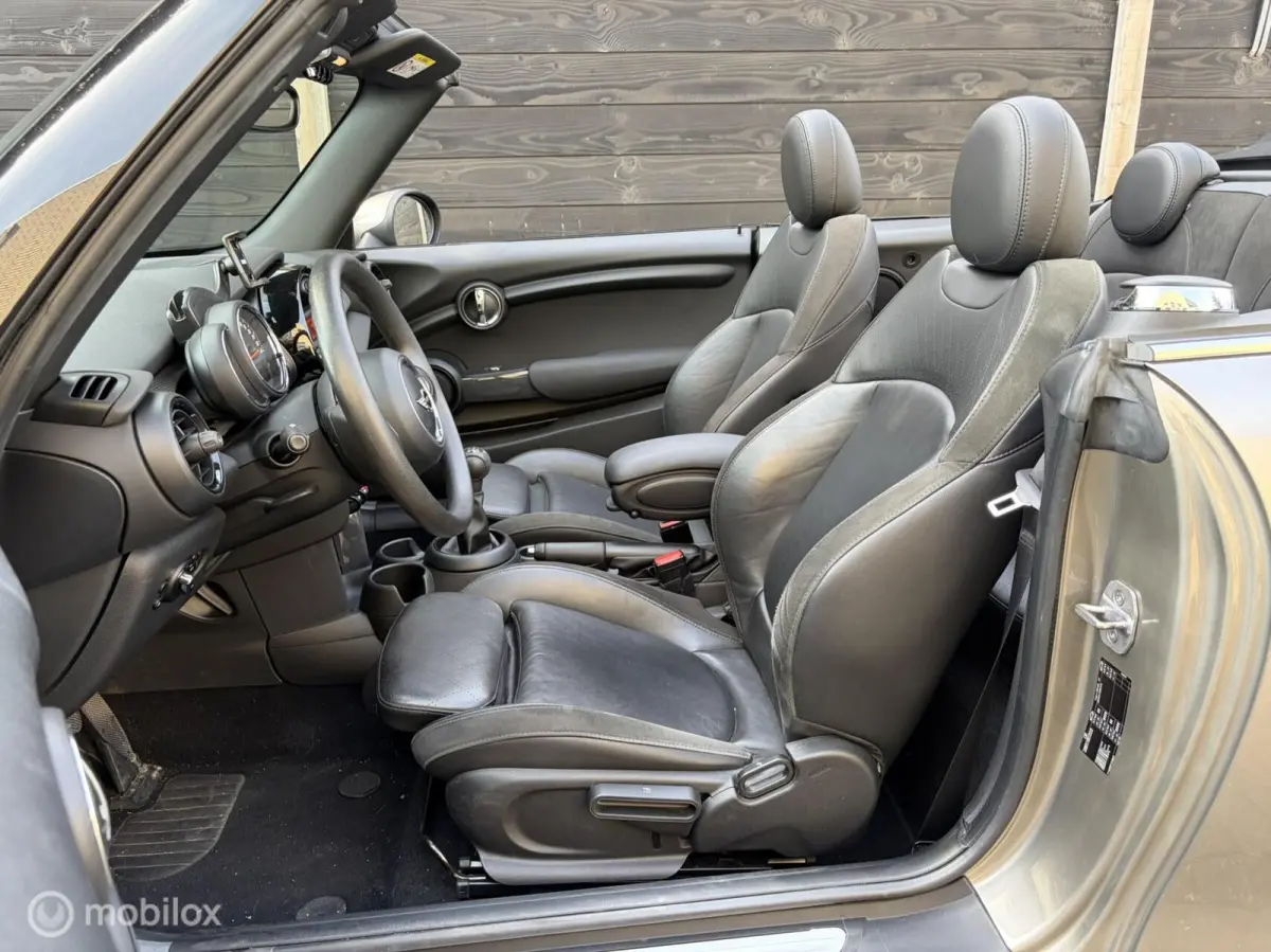 1.5 Leder/Alcantara / LM / PDC / 38.982 KM 1e eig.