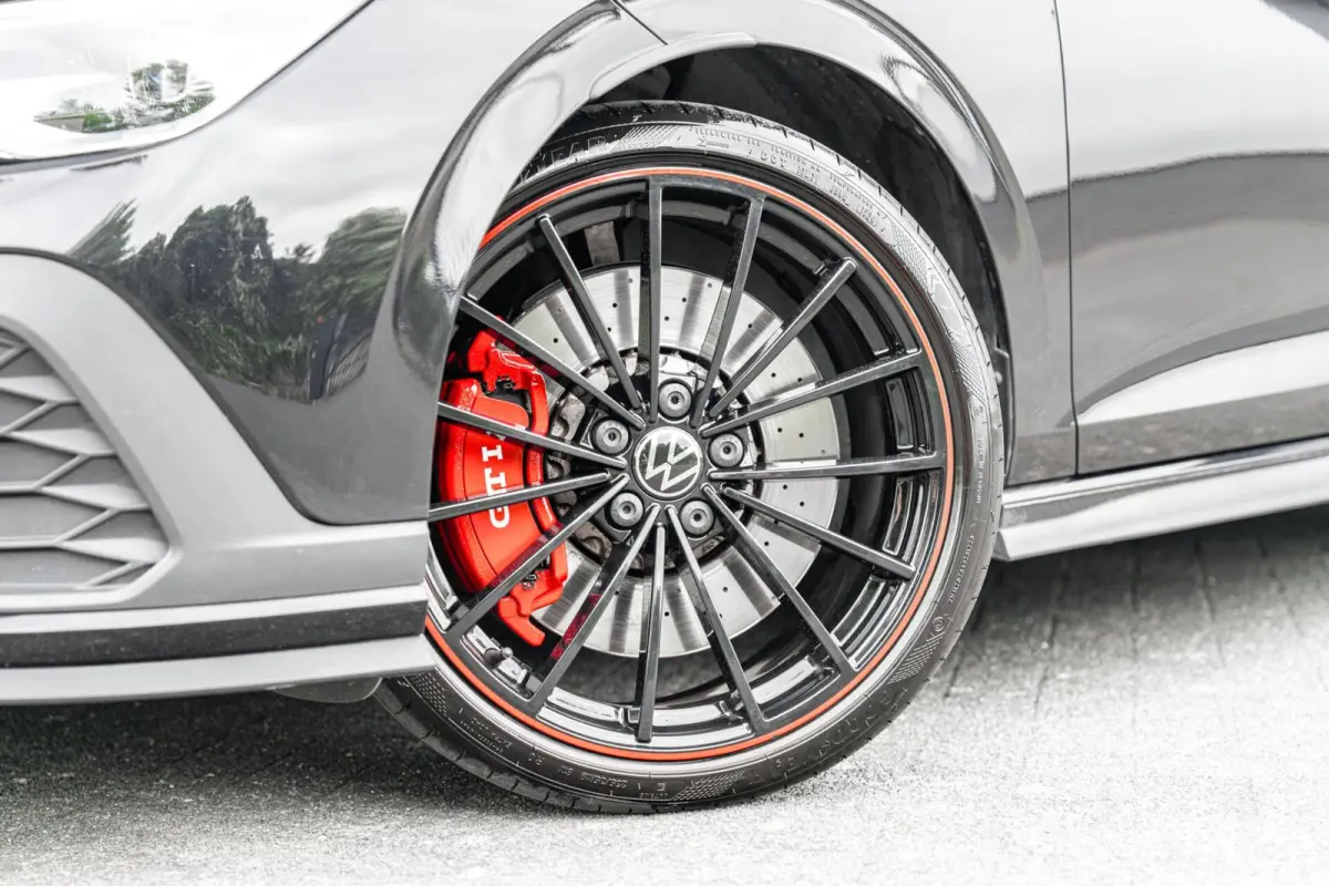 2.0 TSI GTI Clubsport 45 |Pano|Akrapovic|IQ-Light