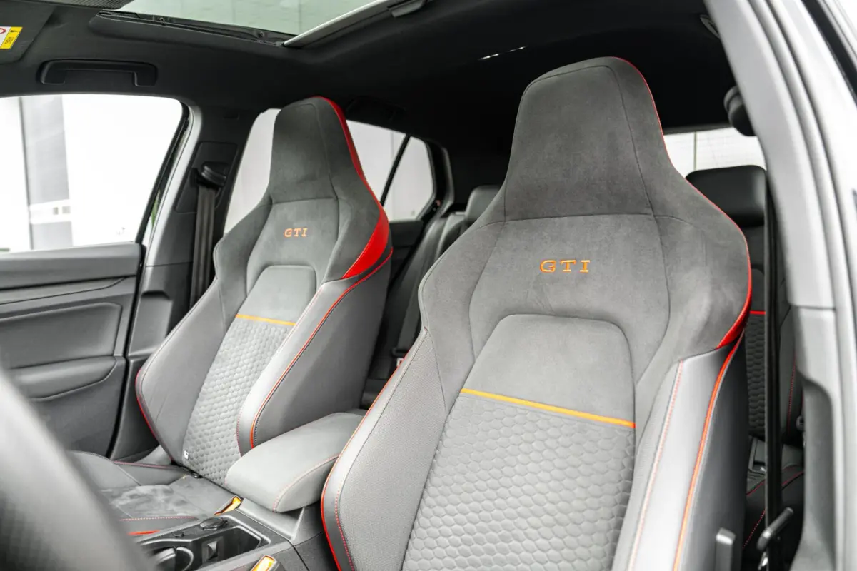 2.0 TSI GTI Clubsport 45 |Pano|Akrapovic|IQ-Light