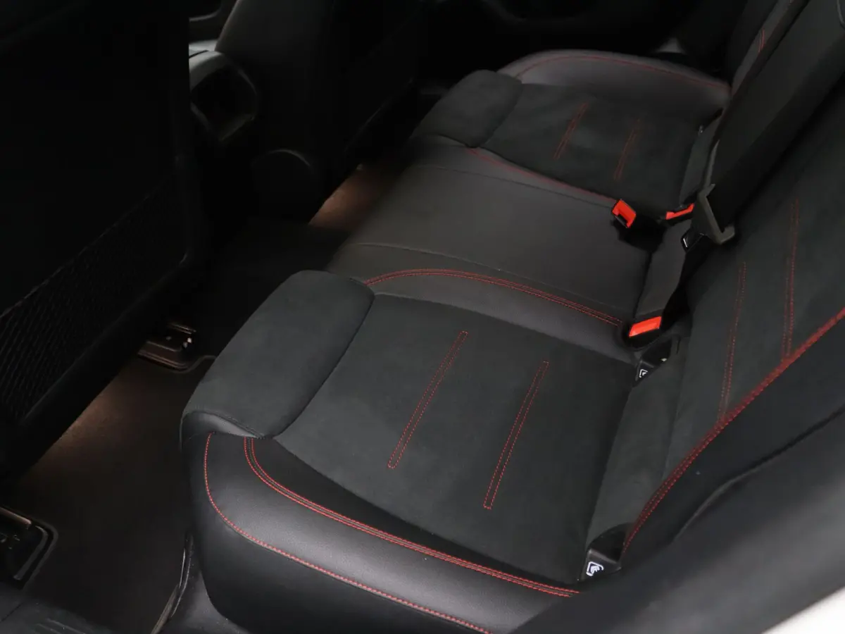 200 Business Solution AMG Burmester | Panoramadak