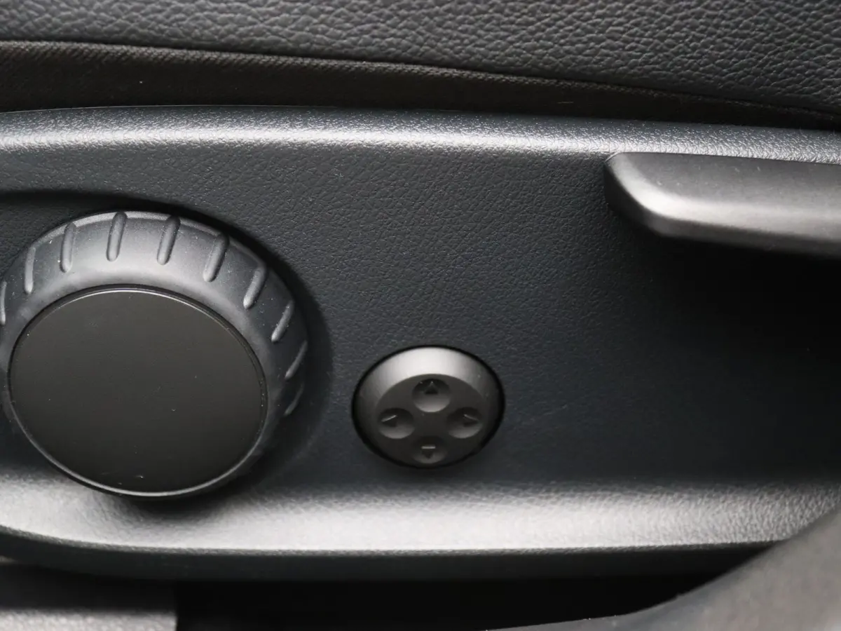 200 Business Solution AMG Burmester | Panoramadak