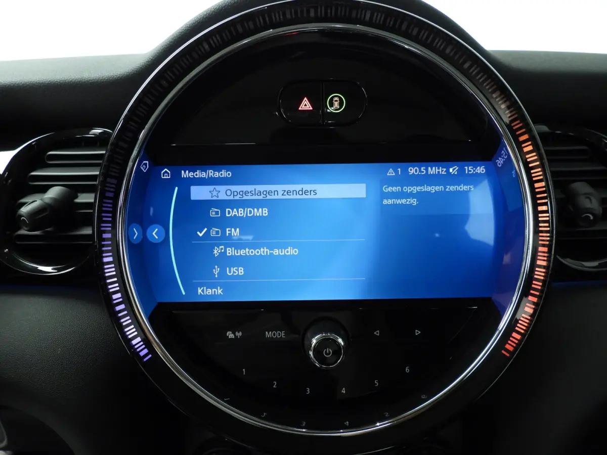 Cooper | LED | Navigatie | Clima | PDC | Cruise controle | DAB | Alu 16 inch