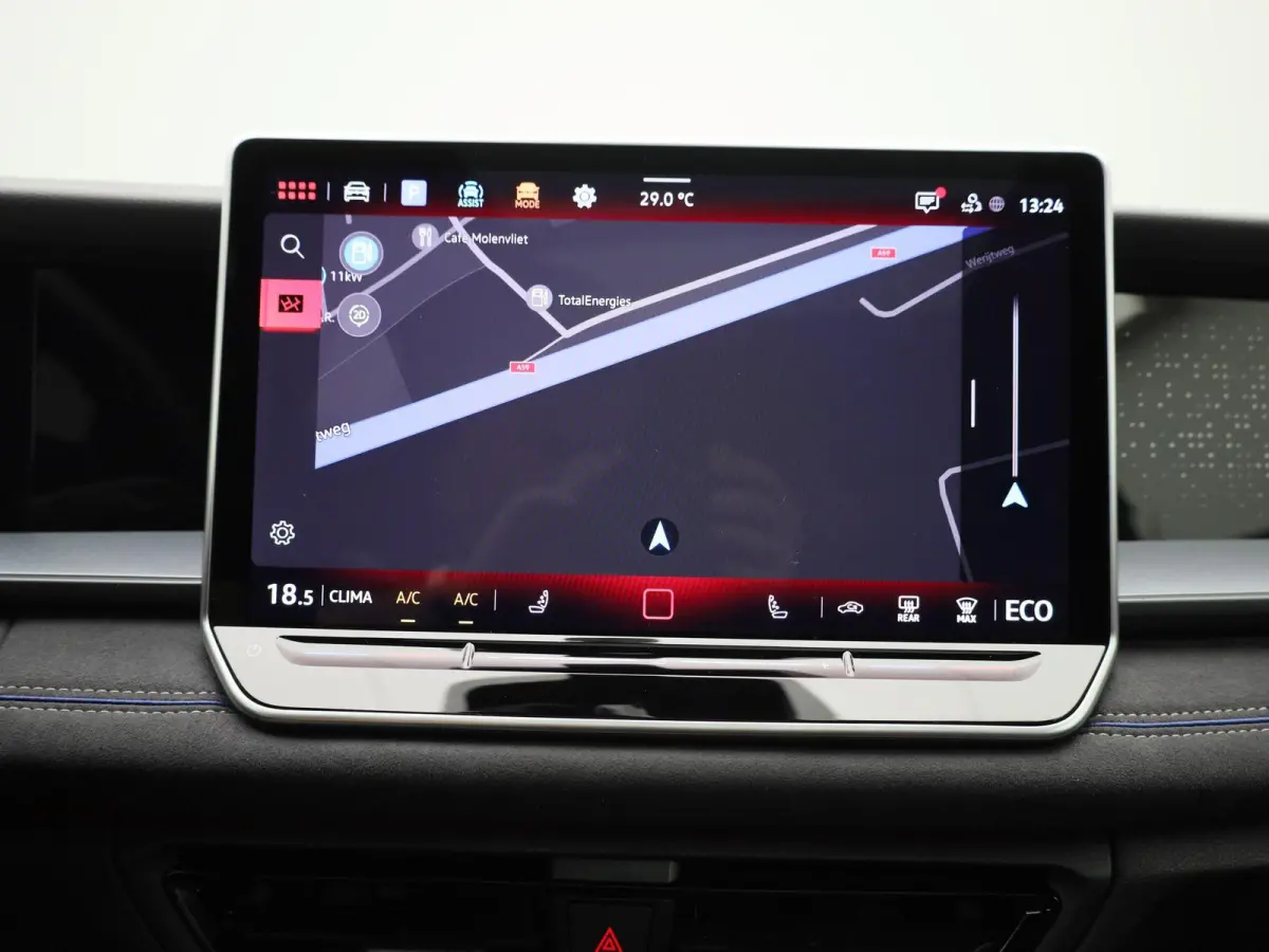 1.5 eHybrid R-Line Edition 204 PK| Origineel Nederlands | Panoramadak | Navigatie | Achteruitrijcamera | Dodehoekdetectie | Achterklep Elektrisch