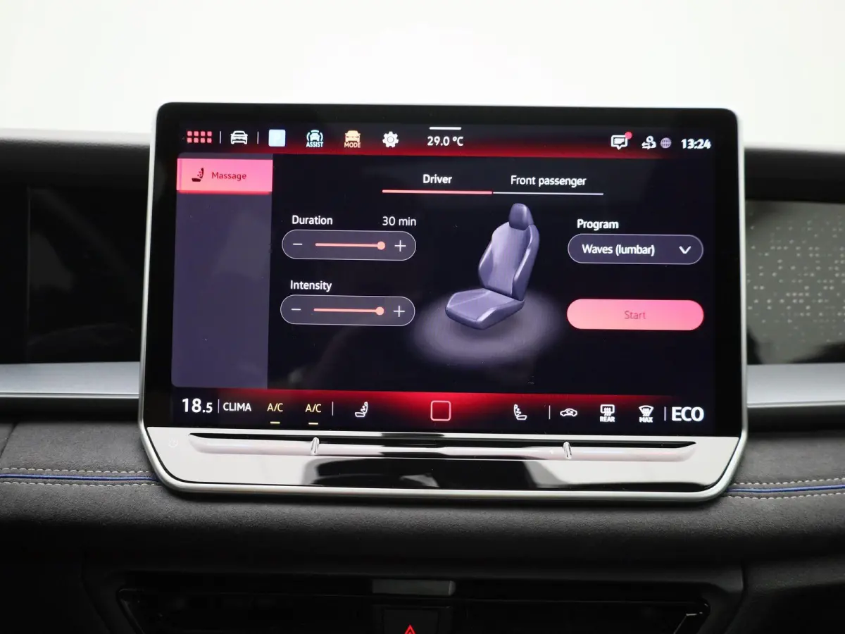 1.5 eHybrid R-Line Edition 204 PK| Origineel Nederlands | Panoramadak | Navigatie | Achteruitrijcamera | Dodehoekdetectie | Achterklep Elektrisch