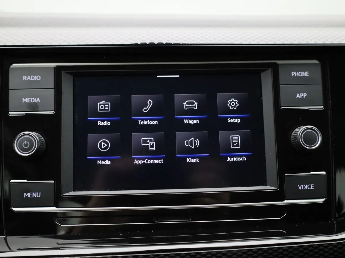 1.0 TSI Life ADAPTIEVE CRUISE CONTROL | APPLE/ANDROID CARPLAY | LICHTMETALEN VELGEN | 12 MAANDEN BOVAGGARANTIE