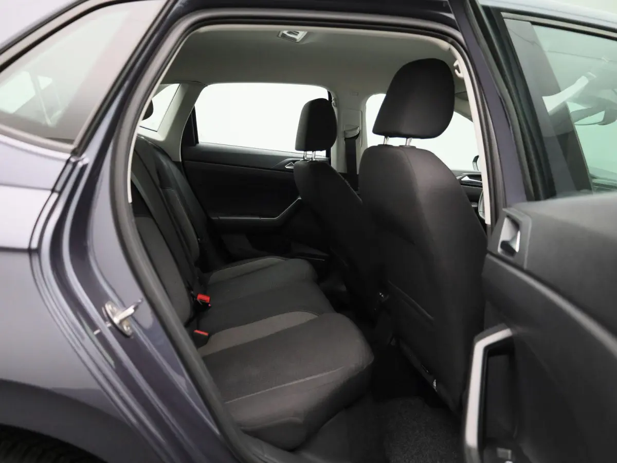 1.0 TSI Life ADAPTIEVE CRUISE CONTROL | APPLE/ANDROID CARPLAY | LICHTMETALEN VELGEN | 12 MAANDEN BOVAGGARANTIE