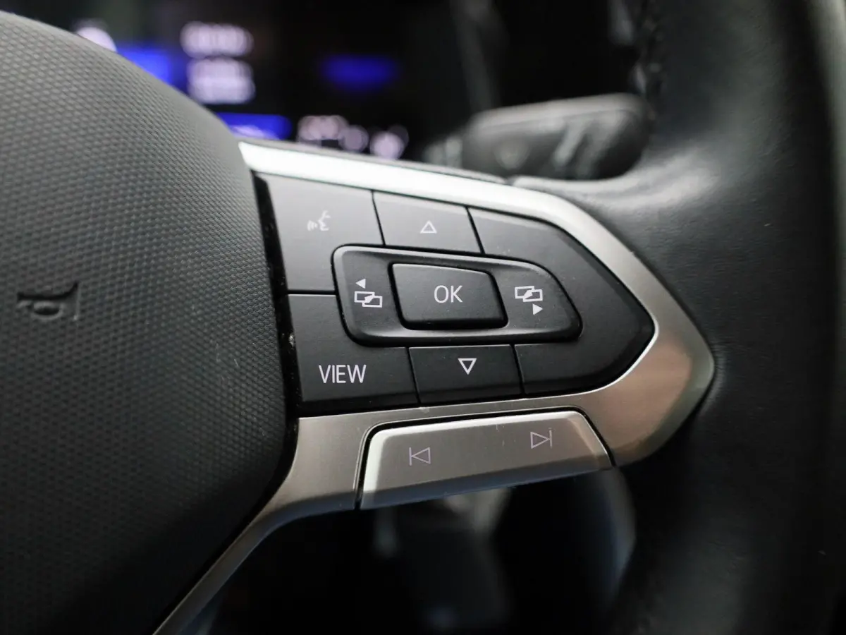 1.0 TSI Life ADAPTIEVE CRUISE CONTROL | APPLE/ANDROID CARPLAY | LICHTMETALEN VELGEN | 12 MAANDEN BOVAGGARANTIE