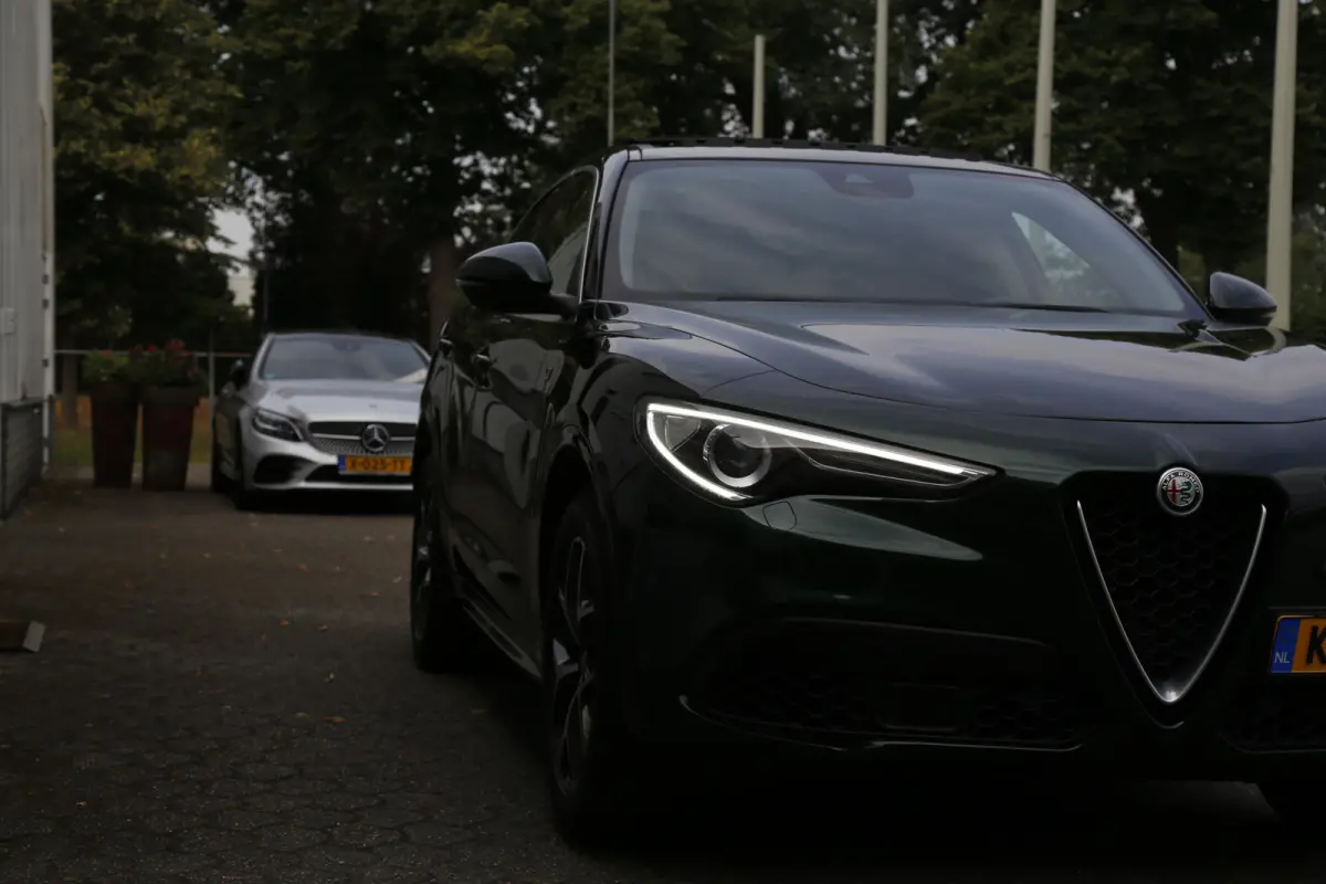 2.0 T 280PK Q4 AWD Ti*Perfect Alfa Onderh.*Pano/ACC met stuurhulp/Leder/Stoelverw./Stuurverw./Apple Carplay-Android/Dodehoek/Rijstrook/Memorie/Keyless Entry+Go/DAB/LED/Camera/Parkeersens.V+A