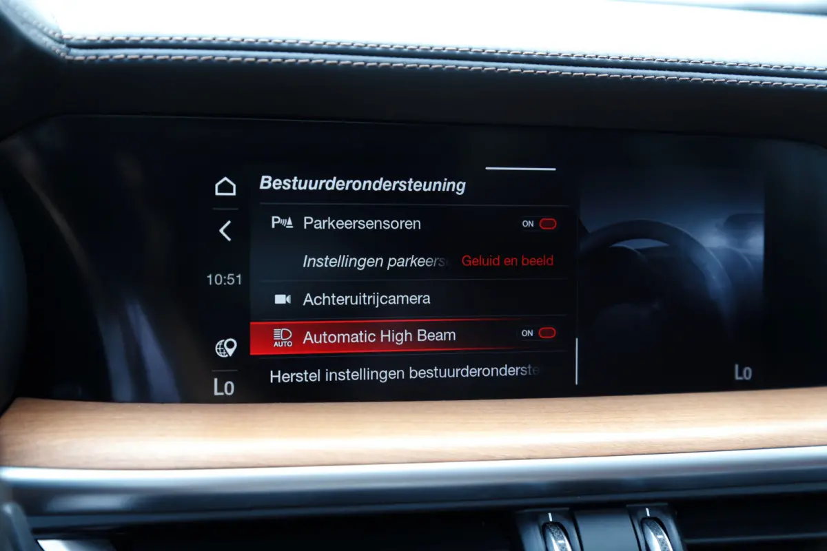 2.0 T 280PK Q4 AWD Ti*Perfect Alfa Onderh.*Pano/ACC met stuurhulp/Leder/Stoelverw./Stuurverw./Apple Carplay-Android/Dodehoek/Rijstrook/Memorie/Keyless Entry+Go/DAB/LED/Camera/Parkeersens.V+A